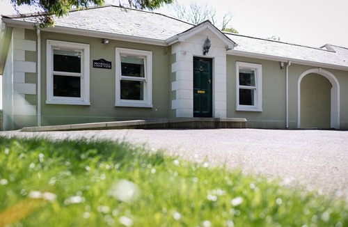 Lisburn Cottage | Brookhall Cottage Pear Tree