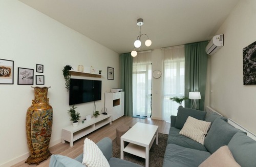 Sarajevska Apartment | BW One-Bedroom with Gallery View, Breakfast and Parking included