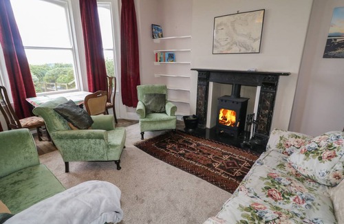 Ballycastle Cottage | Cabin ∙ 5 bedrooms ∙ 9 guests