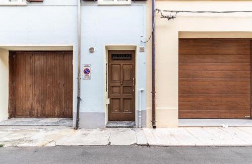 Mirandola Apartment | [CA 'PICO WITH WIFI]-few steps from center