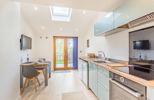 Pitchcombe Cottage | Cabin ∙ 1 bedroom ∙ 2 guests