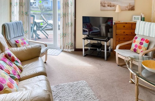 Horning Cottage | Cabin ∙ 1 bedroom ∙ 2 guests