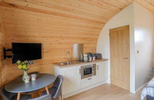 Bryngwran Cottage | Cabin ∙ 1 bedroom ∙ 2 guests