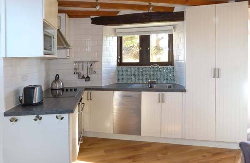 Middleham Cottage | Cabin ∙ 1 bedroom ∙ 2 guests