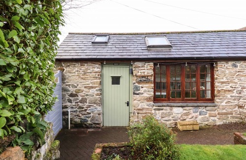 St Austell Cottage | Cabin ∙ 1 bedroom ∙ 2 guests