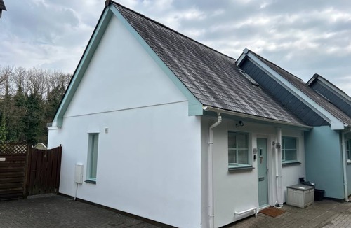 Little Petherick Cottage | Cabin ∙ 2 bedrooms ∙ 4 guests