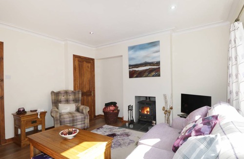 Invershin Cottage | Cabin ∙ 2 bedrooms ∙ 4 guests