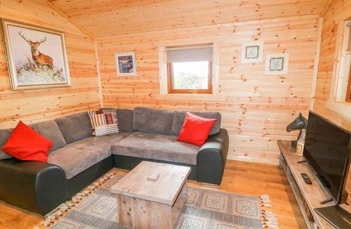 Bushmills Cottage | Cabin ∙ 2 bedrooms ∙ 5 guests