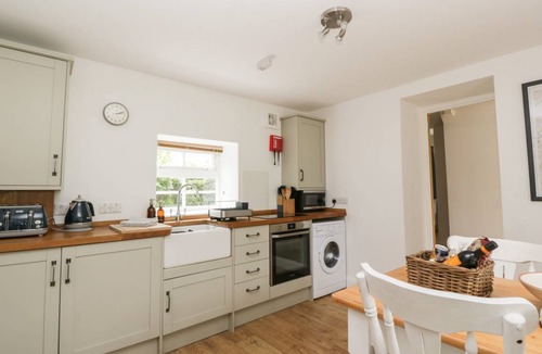 Drymen Cottage | Cabin ∙ 2 bedrooms ∙ 4 guests