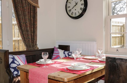 Kilham Cottage | Cabin ∙ 2 bedrooms ∙ 4 guests