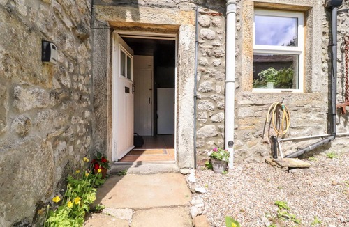 Malham Cottage | Cabin ∙ 2 bedrooms ∙ 4 guests