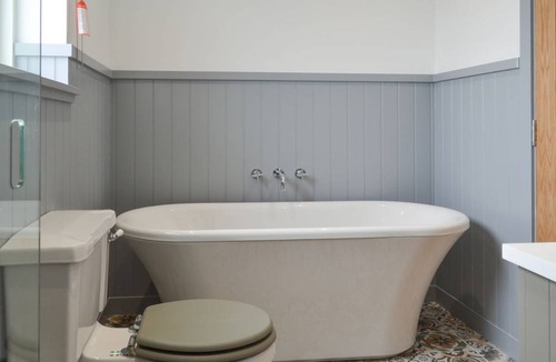 Keith Cottage | Cabin ∙ 2 bedrooms ∙ 4 guests