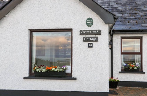 Ballycastle Cottage | Cabin ∙ 2 bedrooms ∙ 4 guests