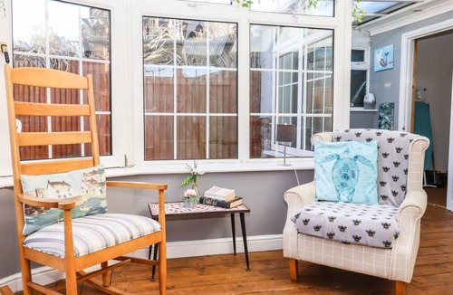 Pevensey Cottage | Cabin ∙ 3 bedrooms ∙ 5 guests
