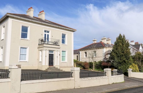 Ballycastle Cottage | Cabin ∙ 3 bedrooms ∙ 6 guests