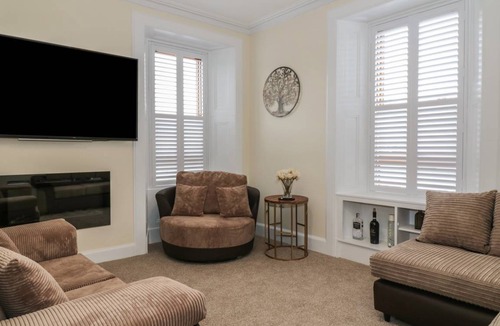 Jedburgh Cottage | Cabin ∙ 3 bedrooms ∙ 6 guests