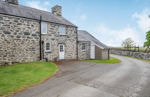 Dyffryn Ardudwy Cottage | Cabin ∙ 4 bedrooms ∙ 8 guests