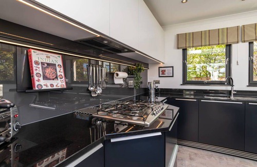 Crail Cottage | Cabin ∙ 5 bedrooms ∙ 10 guests