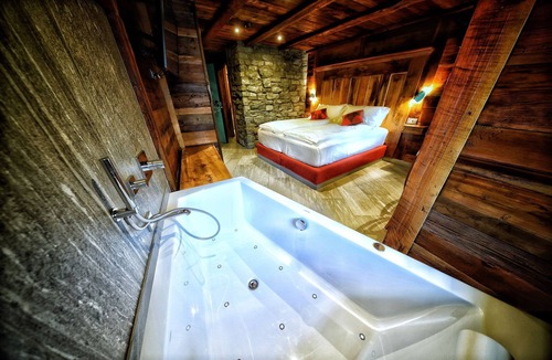 Morgex House | Café Quinson Relais de Charme