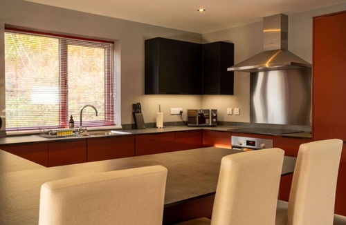 Onich House | Cairn Cottage in the village of Onich