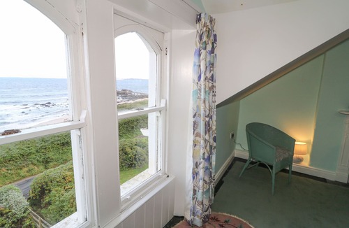 Ballycastle Cottage | CARRIGUISNAGH, pet friendly, character holiday cottage in Ballycastle