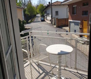 Belvedere Langhe House | Casa Di Collina Nelle Langhe Typical country house