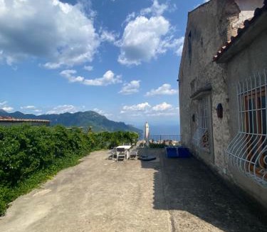 Scala House | Casa di don Francesco