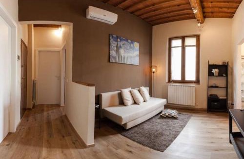 San Giovanni Valdarno Apartment | Casa Luce - cosy and trendy flat