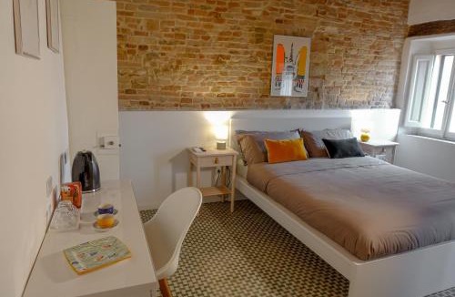 Urbisaglia House | CASA NINETTA GUEST HOUSE