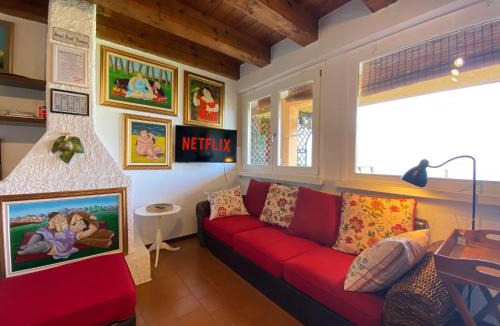 Monte Isola Apartment | Casa Vista lago - 24h Check in - Free WiFi - Netflix