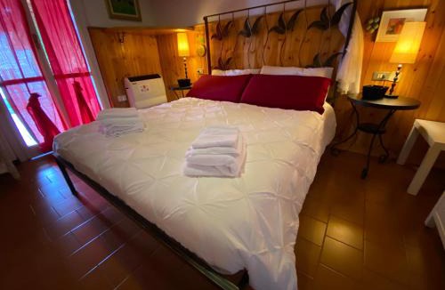 Monte Isola Apartment | Casa Vista lago - 24h Check in - Free WiFi - Netflix