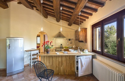 Acqualagna Villa | Casale degli Ulivi 12 by Marche Holiday Villas