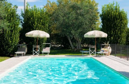 Pianella Apartment | "Casale Giacinta" ancient cottage between sea and mountains with swimming pool