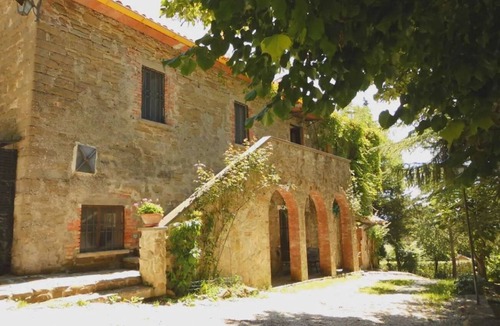 Gubbio Villa | Casale Gli Angeli-Villa with garden and parking!