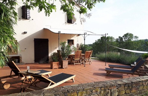 Mergo House | 'Casapietra Assolata' - Rustico in fantastic location with pool