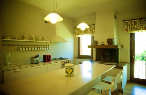 Monte Porzio Villa | Cascina Ottalevi Villa with Putting green and Driving range