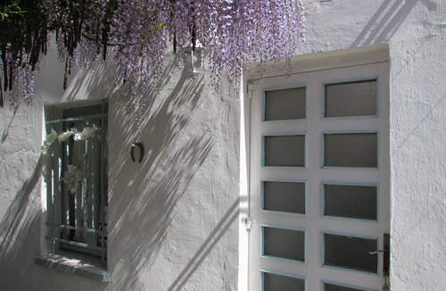Rivabella House | CASETTA BIANCA, COMPLETELY INDEPENDENT, VERY CLOSE TO THE BEACH