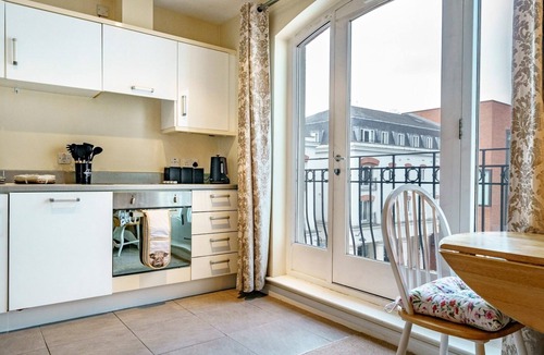 Cathedral Quarter Apartment | Cathedral Quarter | City Centre | Walk Everywhere | Pass the Keys