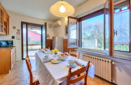 Angera House | Cedar House Villa Few Minutes From Lake, Angera, Italy
