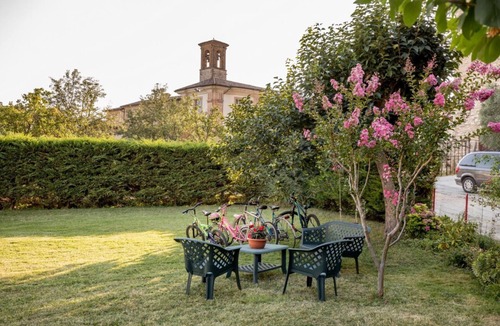 Gubbio Apartment | Central apartment that can accommodate up to 6 people, located in the east area (S. Martino-S. Lucia area) of Gubbio, in the hamlet of Perugia, a 300m walk from Teatro Romano and a 10 min walk from Piazza Grande and Palazzo dei Consoli.The flat consists