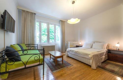 Slavija Apartment | Central Belgrade Apartment 2