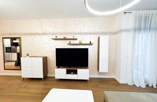 Skadarlija Apartment | Cetinjska Palace