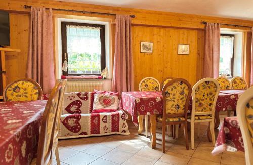 Vermiglio Ski Chalet | Chalet Rustico Bertolini per Gruppi!