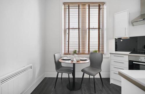 London City Centre Apartment | Charming Studio Next to Leicester Sq