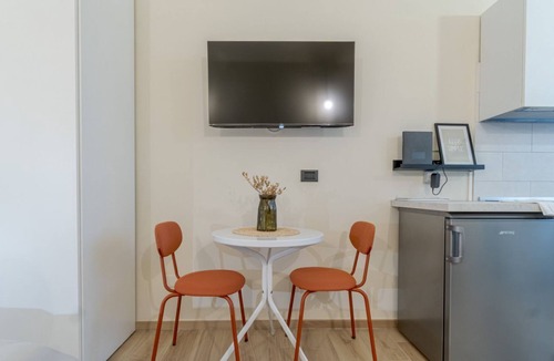 Cit Turin Apartment | Chic Mini Studio x2 within walking distance of Porta Susa