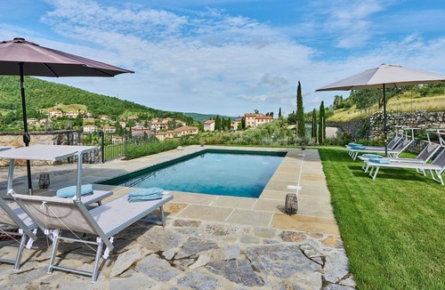 Radda in Chianti Villa | Cielo di Radda, Radda in Chianti, Siena and Chianti