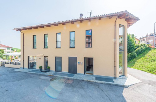 Barolo Apartment | COLBERT HOUSE BAROLO, UNIT 1