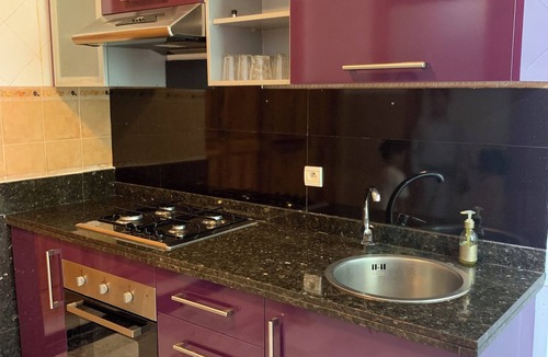 Bin Lkchali Apartment | Comfortable apartment in the center of Gueliz, close to all amenities.