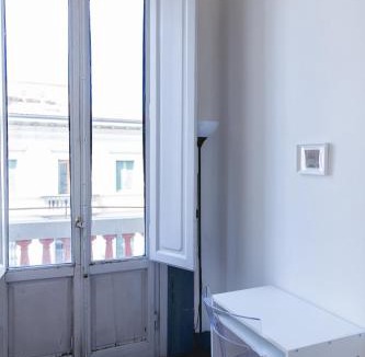 Santissima Annunziata Apartment | Comfy Big Apartment Outside ZTL