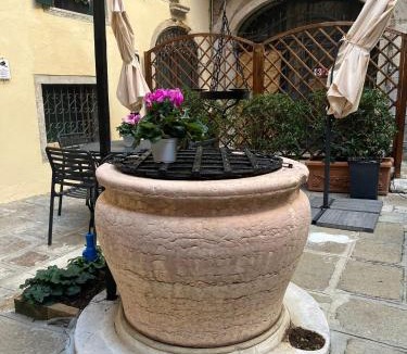 San Polo Bed & Breakfast | Corte del Doge di Rialto